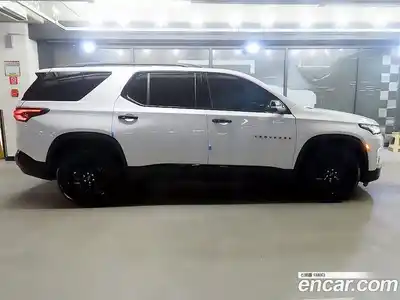 Chevrolet Traverse 2023 3.6 гидро в Москве № 1833547, миниатюра 3
