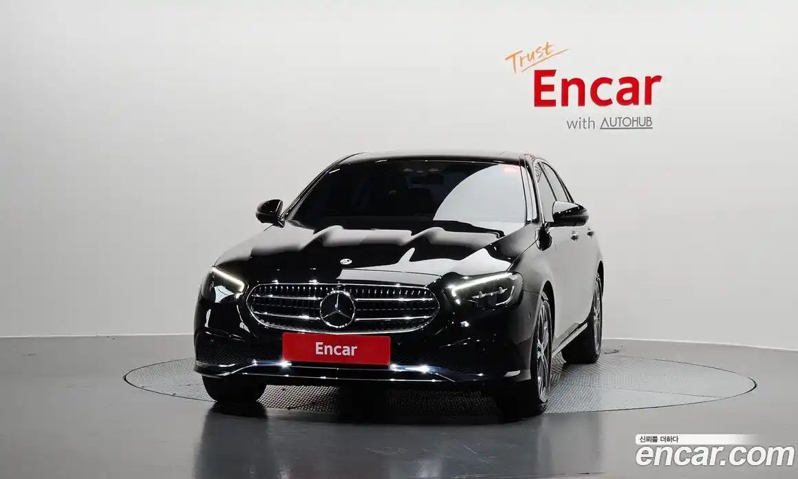 Mercedes-Benz E-Class 2023 2.0 гидро в Москве № 1833928, фото 3