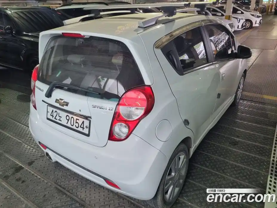 Chevrolet Spark 2015 1.0 гидро в Москве № 1834347, фото 19