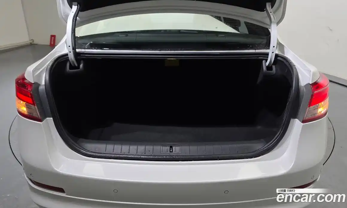 Renault SM5 2014 2.0 гидро в Москве № 1834685, фото 31
