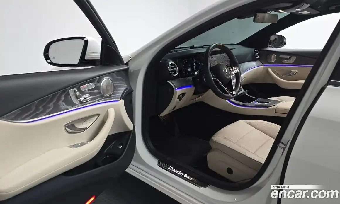 Mercedes-Benz E-Class 2022 2.0 гидро в Москве № 1834688, фото 12