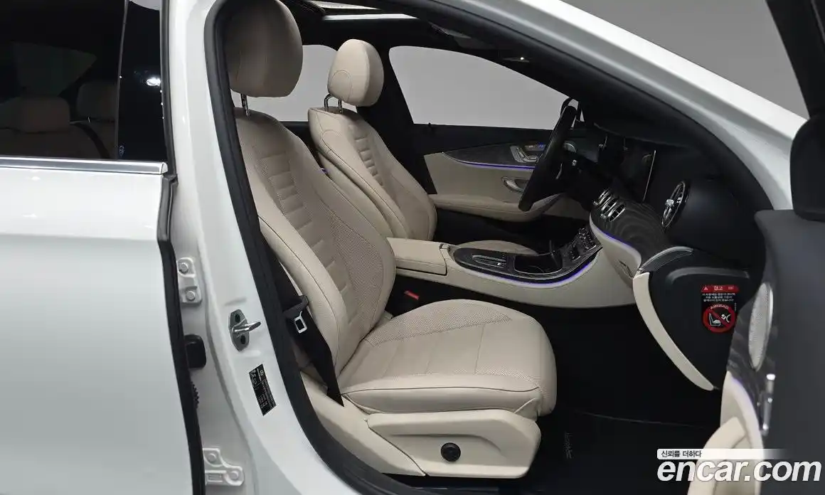 Mercedes-Benz E-Class 2022 2.0 гидро в Москве № 1834688, фото 16