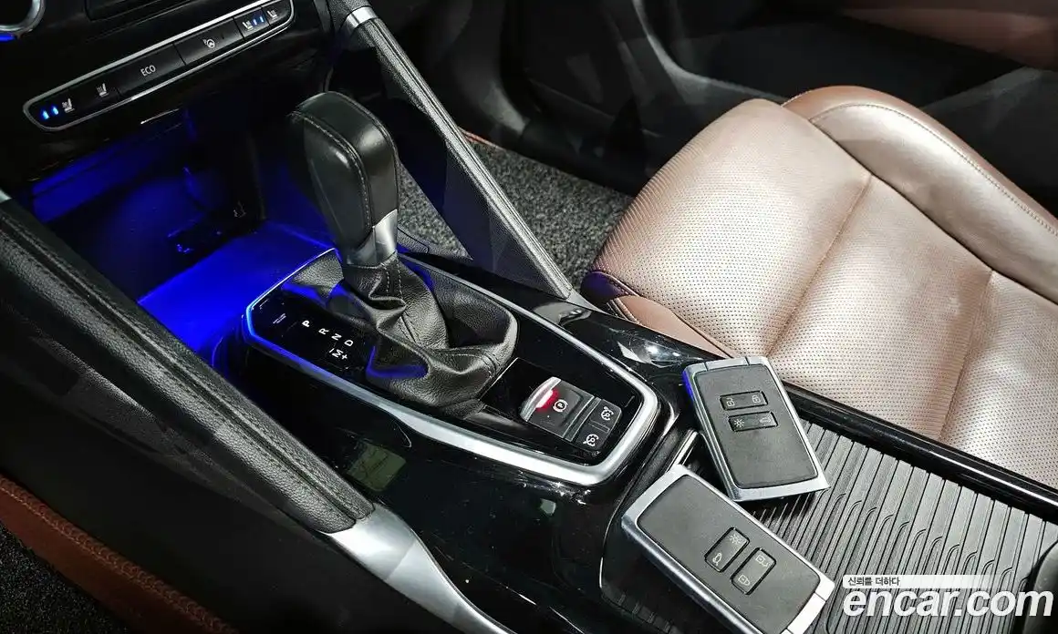 Renault QM6 2019 2.0 гидро в Москве № 1834824, фото 12