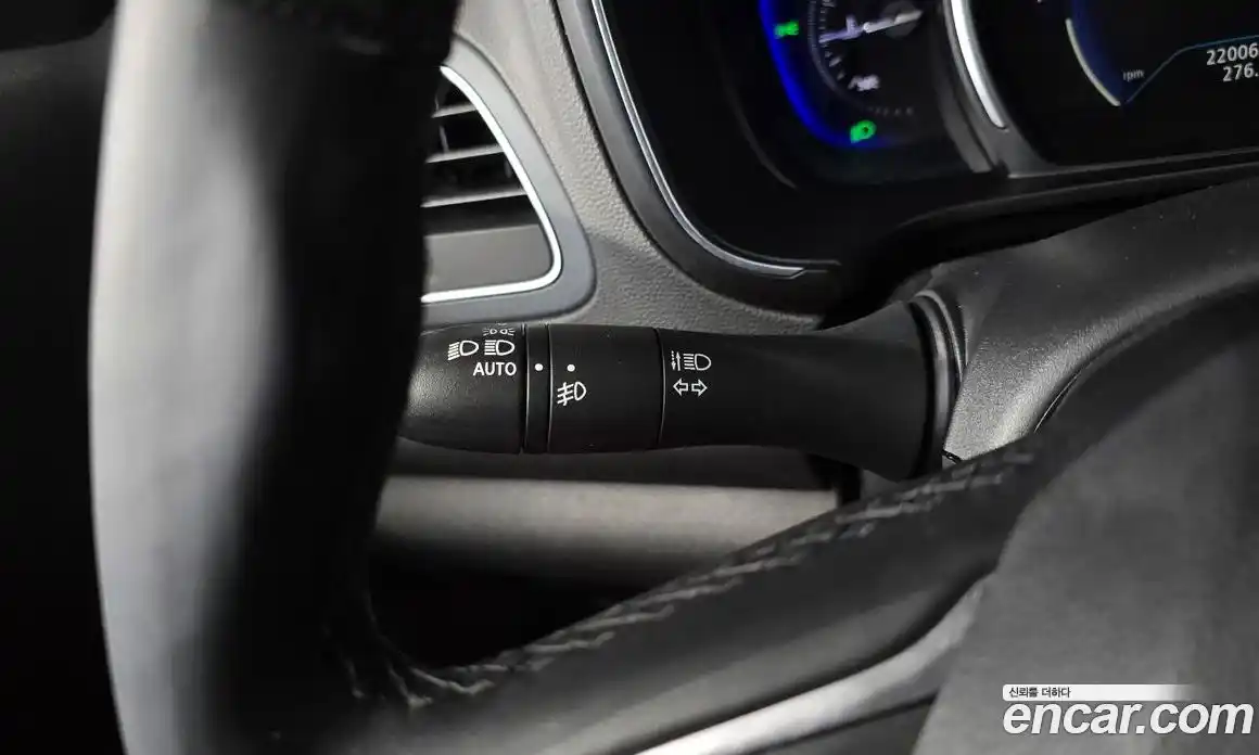 Renault QM6 2016 2.0 гидро в Москве № 1835067, фото 17