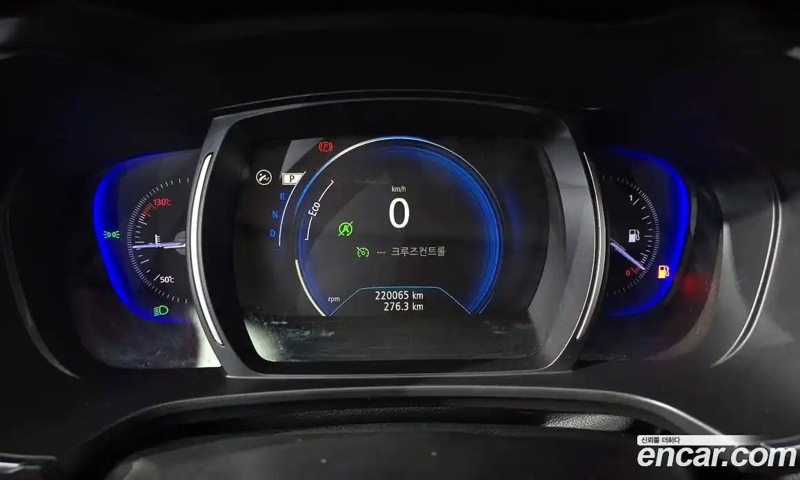 Renault QM6 2016 2.0 гидро в Москве № 1835067, фото 8