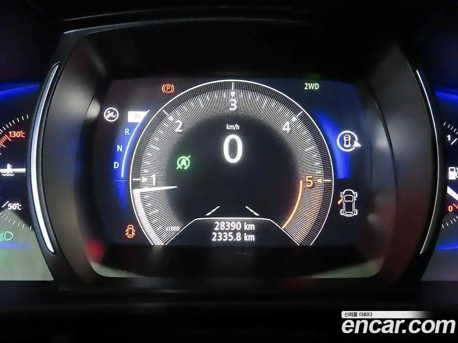 Renault QM6 2017 2.0 гидро в Москве № 1835091, фото 9