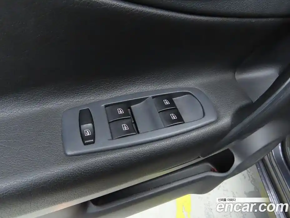 Renault QM5 2011 2.5 гидро в Москве № 1835227, фото 15