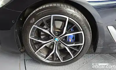 BMW 5-Series 2022 2.0 гидро в Москве № 1835668, миниатюра 5
