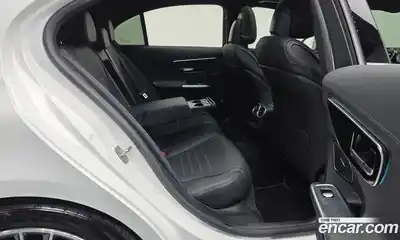 Mercedes-Benz C-Class 2023 2.0 гидро в Москве № 1836120, миниатюра 12
