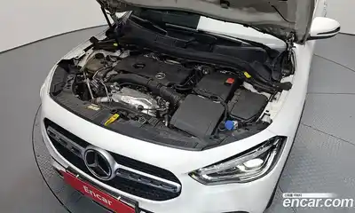 Mercedes-Benz GLA-Class 2021 2.0 гидро в Москве № 1836142, миниатюра 6