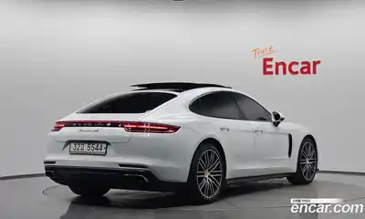 Porsche Panamera, 2018
