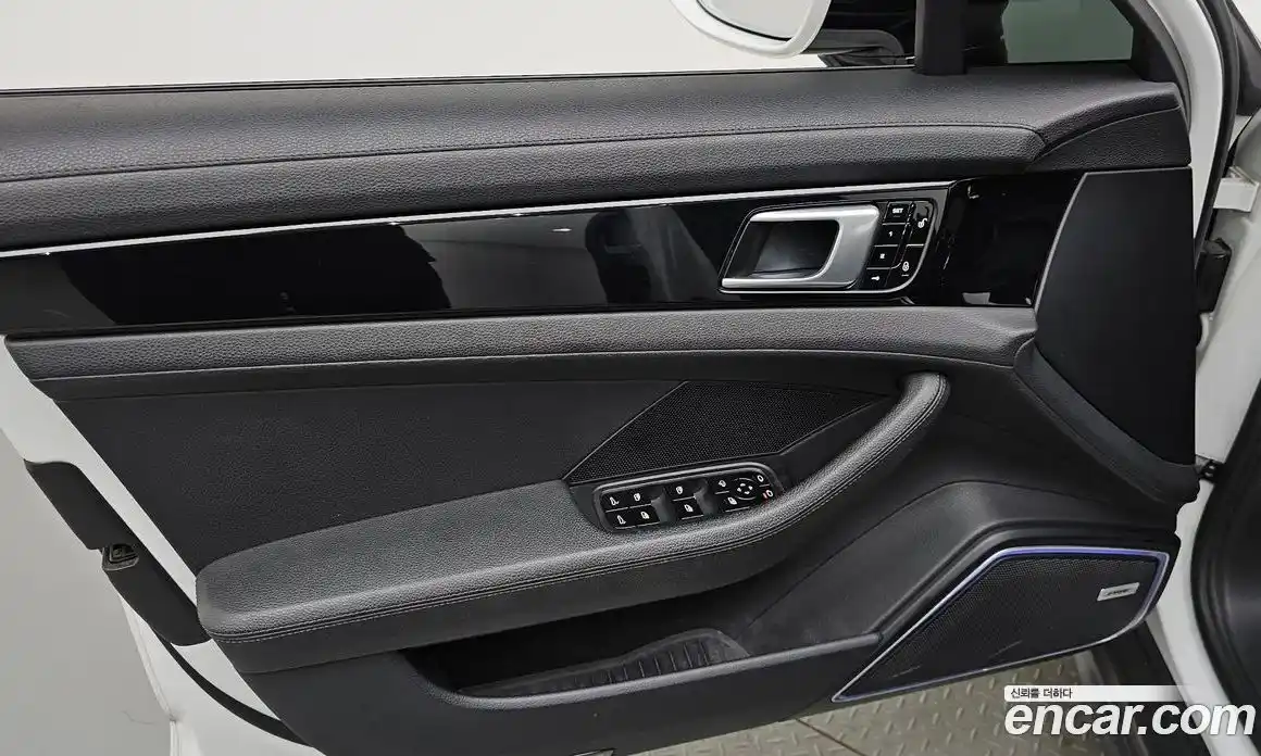 Porsche Panamera 2018 3.0 гидро в Москве № 1837106, фото 13