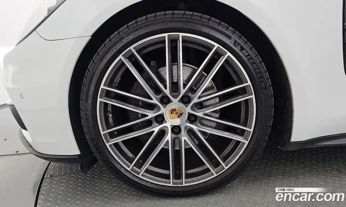 Porsche Panamera 2018 3.0 гидро в Москве № 1837106, фото 4