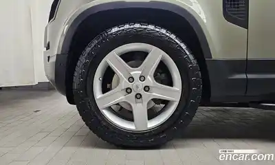 Land Rover Defender 2020 2.0 гидро в Москве № 1837362, миниатюра 5