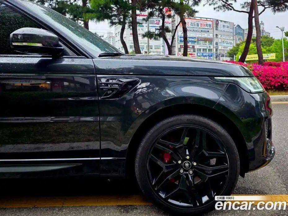 Land Rover Range-Rover Sport 2014 3.0 гидро в Москве № 1837477, фото 6