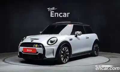 Mini Cooper, 2021