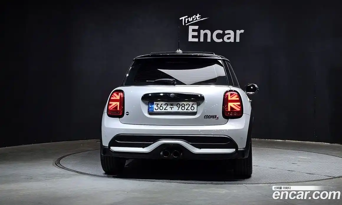 Mini Cooper 2021 2.0 гидро в Москве № 1837577, фото 4