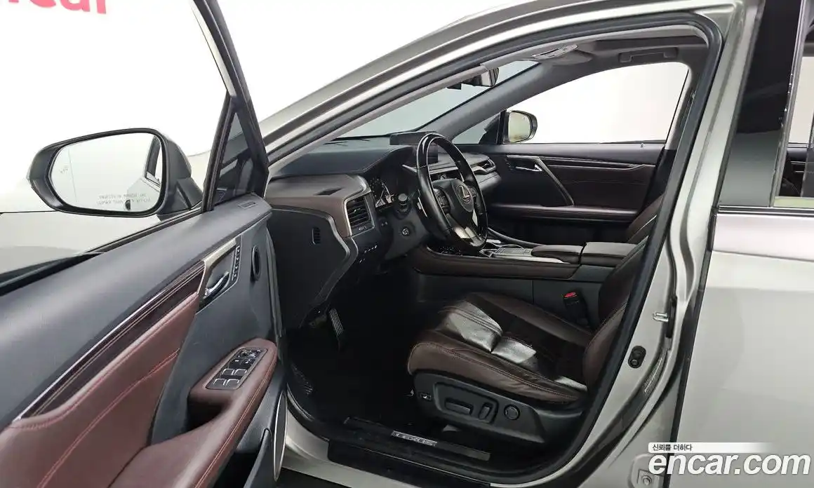 Lexus RX 2022 3.5 гидро в Москве № 1837942, фото 13