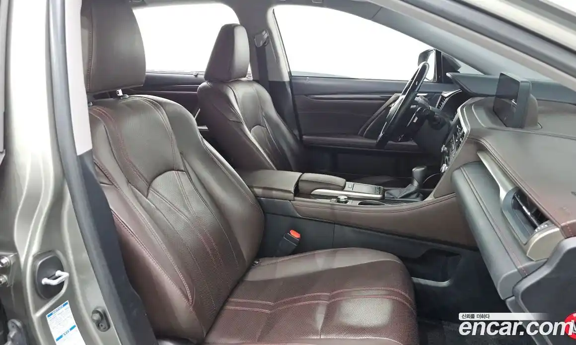 Lexus RX 2022 3.5 гидро в Москве № 1837942, фото 16