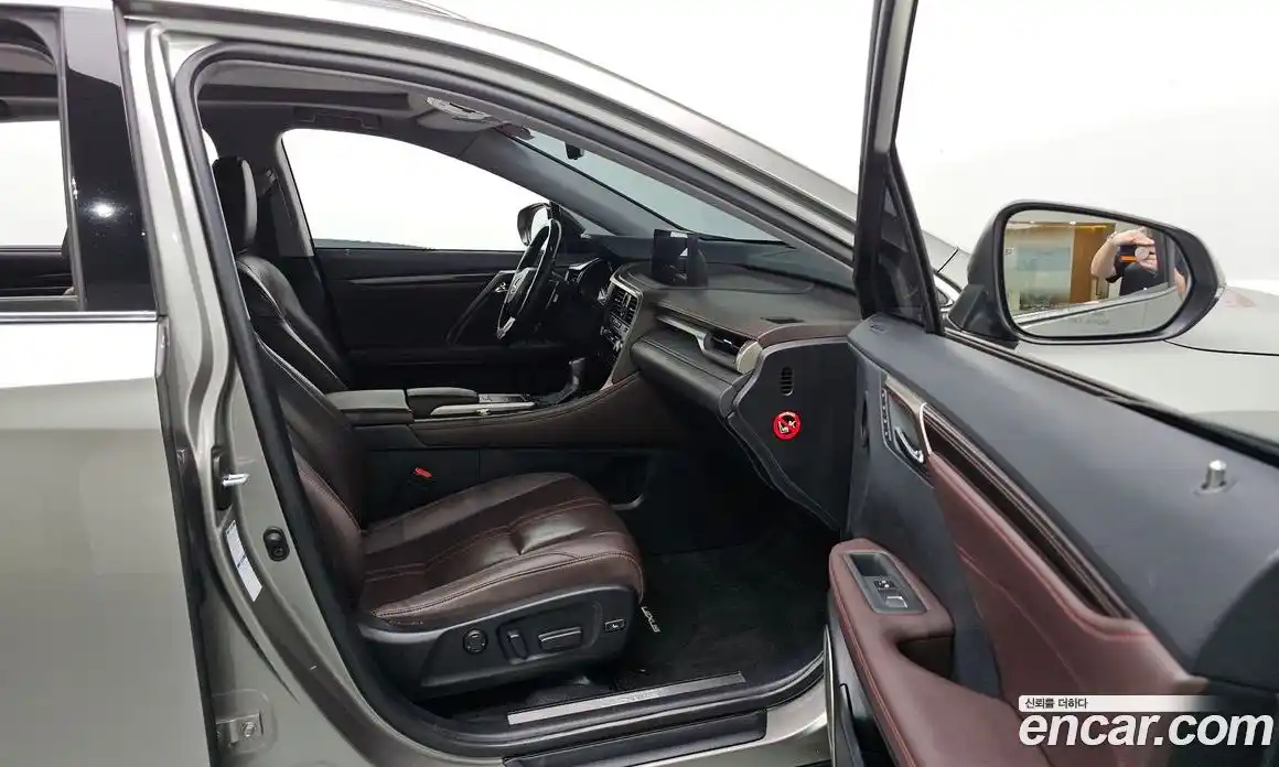 Lexus RX 2022 3.5 гидро в Москве № 1837942, фото 23