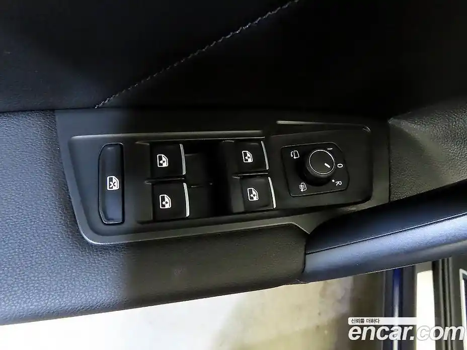 Volkswagen Tiguan 2023 2.0 гидро в Москве № 1838251, фото 13