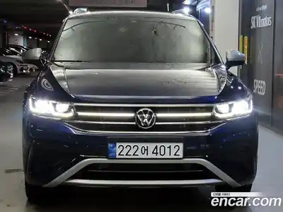 Volkswagen Tiguan 2023 2.0 гидро в Москве № 1838251, миниатюра 2