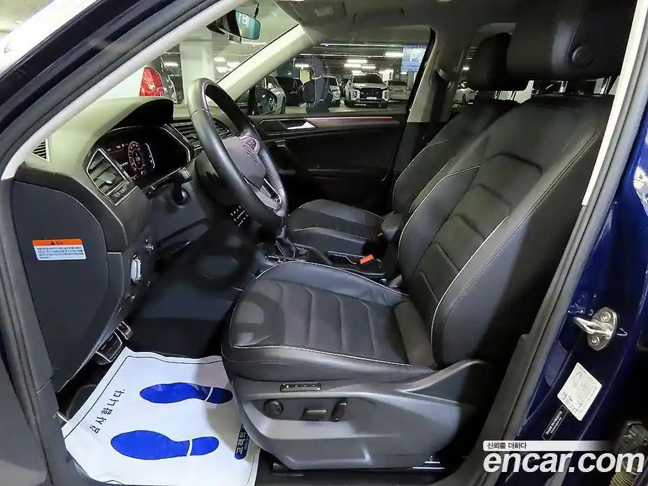 Volkswagen Tiguan 2023 2.0 гидро в Москве № 1838251, фото 6