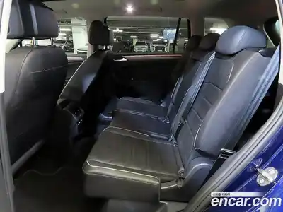 Volkswagen Tiguan 2023 2.0 гидро в Москве № 1838251, миниатюра 7