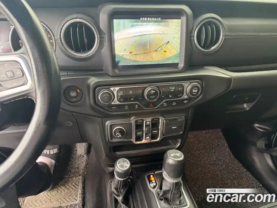 Jeep Wrangler 2020 2.0 гидро в Москве № 1838460, фото 8