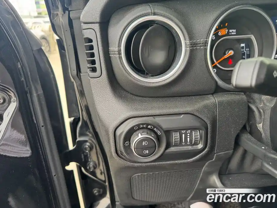 Jeep Wrangler 2020 2.0 гидро в Москве № 1838460, фото 10