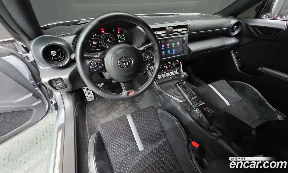 Toyota 86 2025 2.4 механика в Москве № 1838478, фото 7