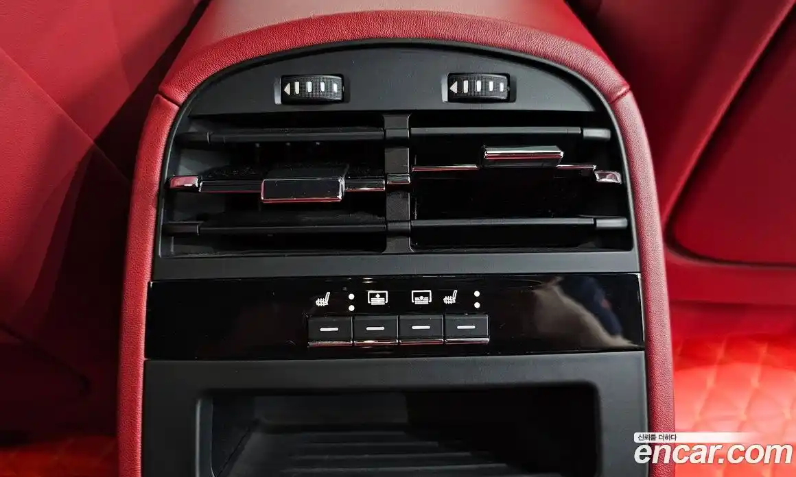 Maserati Quattroporte 2018 3.0 гидро, фото 18