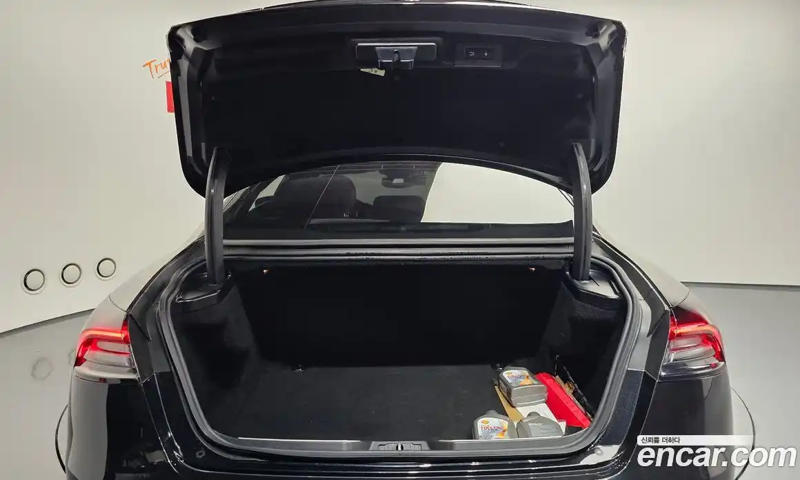 Maserati Quattroporte 2018 3.0 гидро, фото 20