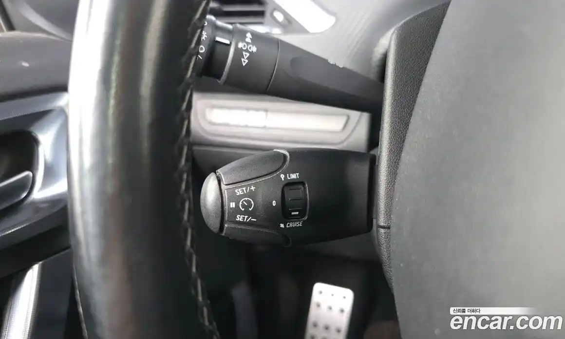Peugeot 2008 2019 1.5 гидро в Москве, фото 25
