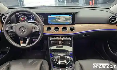 Mercedes-Benz E-Class 2018 2.0 гидро в Москве № 195162, миниатюра 7