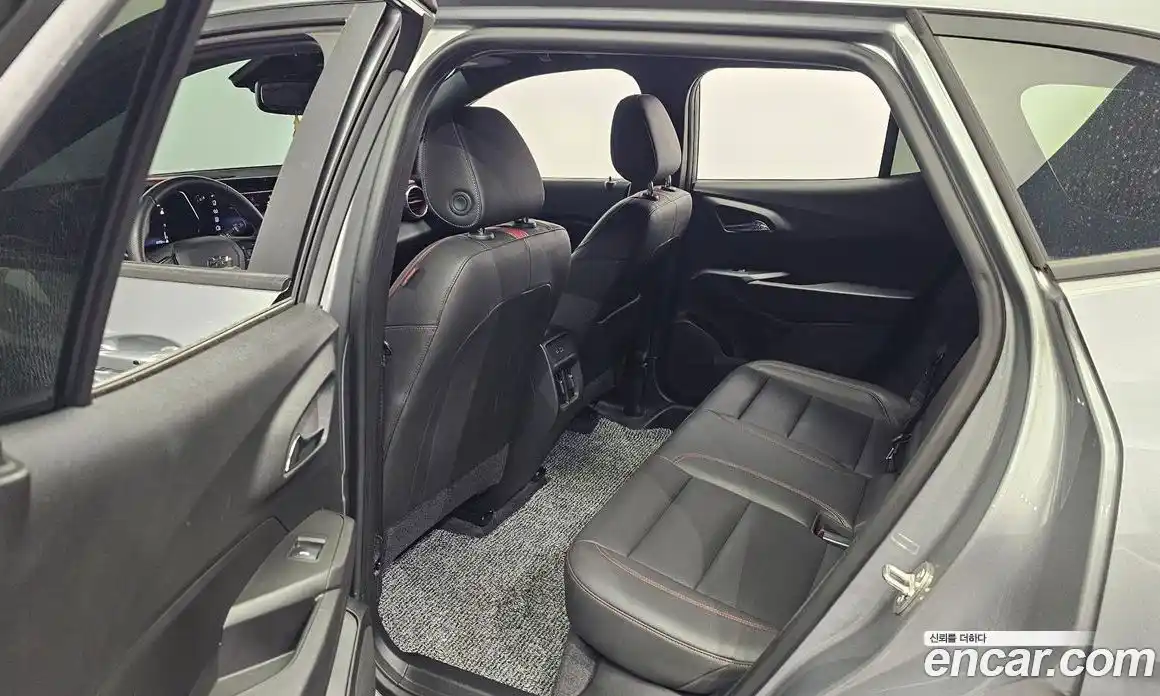 Chevrolet Trax 2023 1.2 гидро в Москве № 41456, фото 11