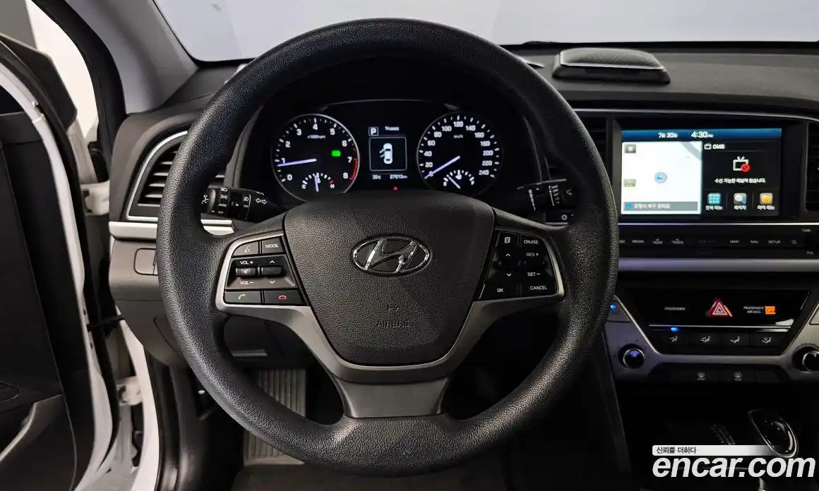 Hyundai Avante 2018 1.6 гидро в Москве № 5074, фото 13