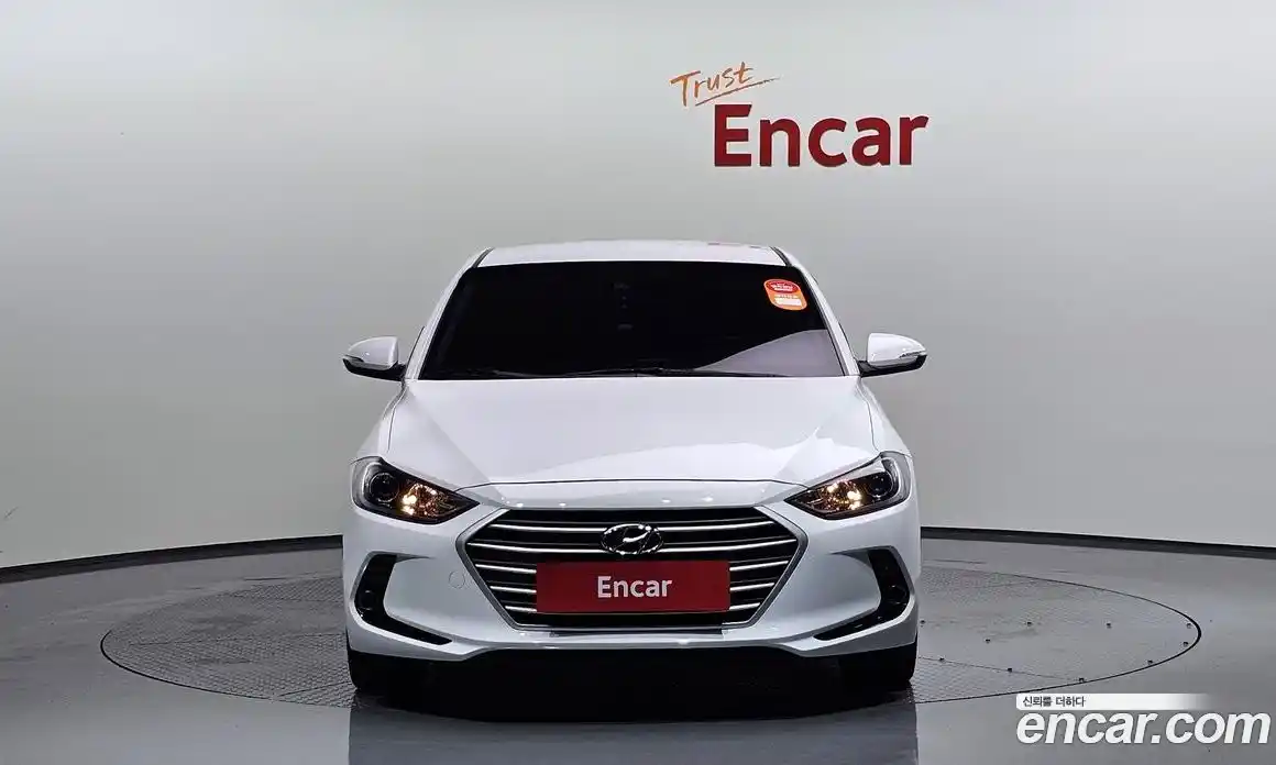 Hyundai Avante 2018 1.6 гидро в Москве № 5074, фото 3