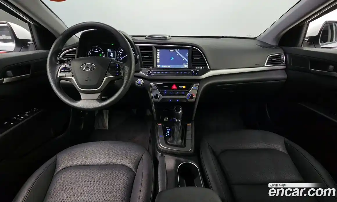 Hyundai Avante 2018 1.6 гидро в Москве № 5074, фото 7