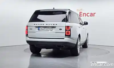 Land Rover Range-Rover 2018 4.4 гидро в Москве № 894752, миниатюра 3