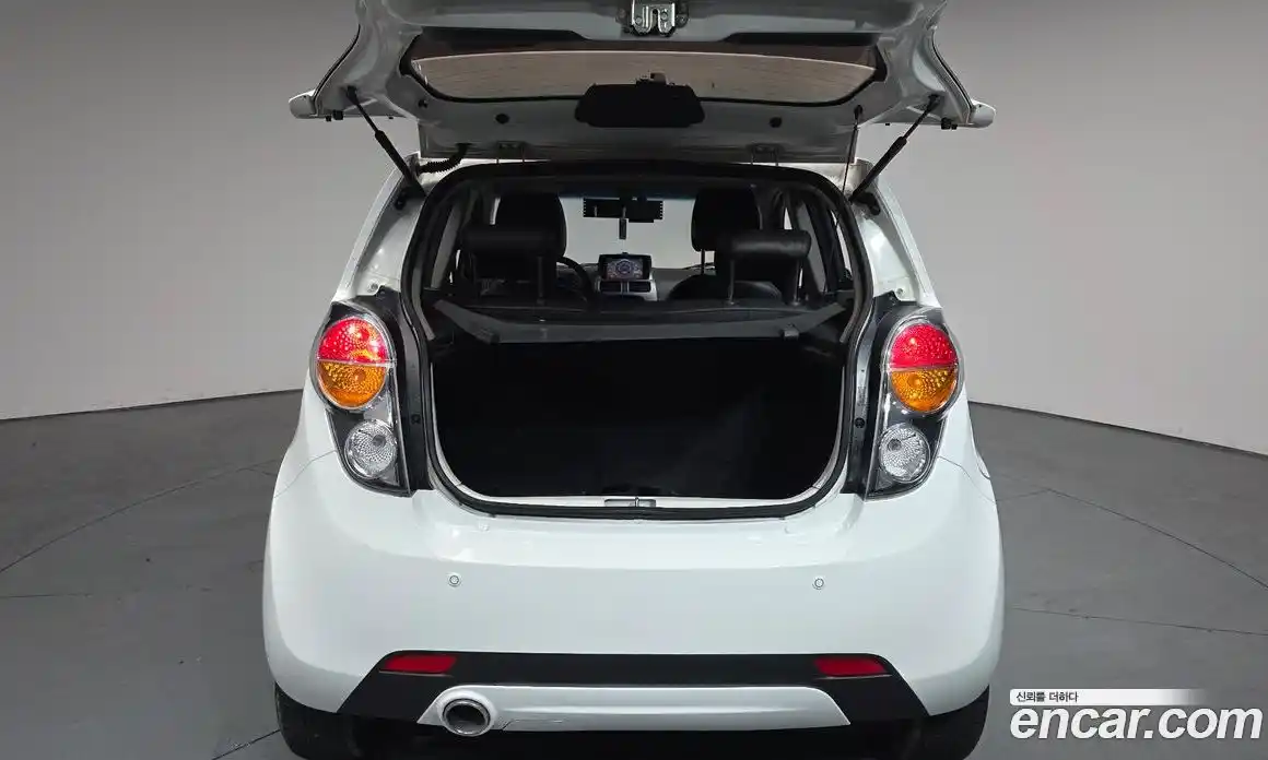 Chevrolet Spark 2012 1.0 гидро в Москве № 1246790, фото 25