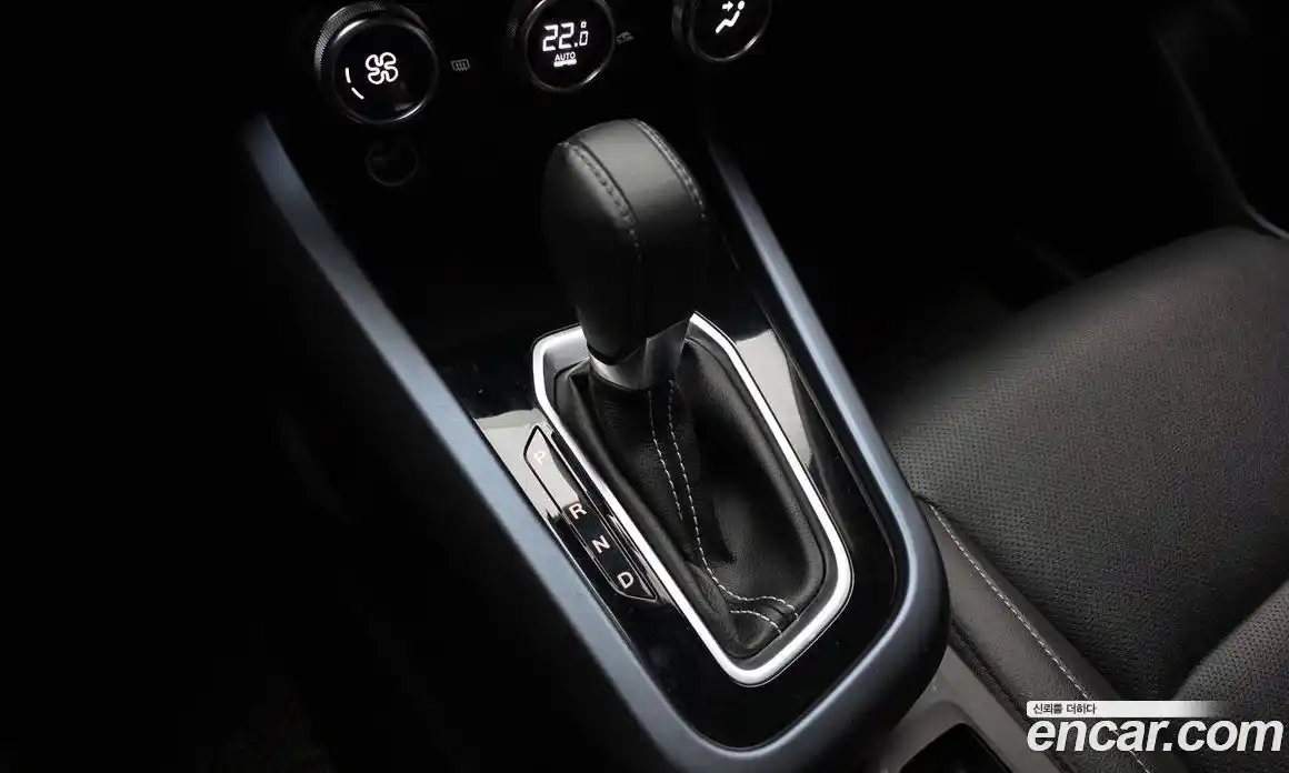 Renault XM3 2020 1.6 гидро в Москве № 1290290, фото 12