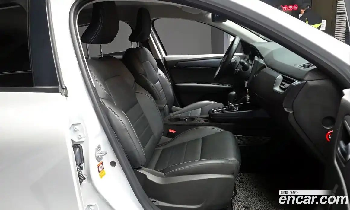 Renault XM3 2020 1.6 гидро в Москве № 1290290, фото 17