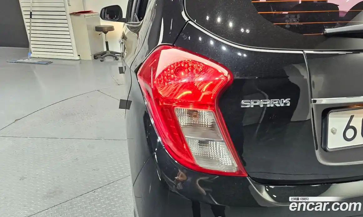 Chevrolet Spark 2016 1.0 гидро в Москве, фото 9