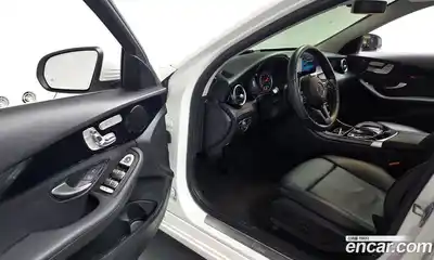 Mercedes-Benz C-Class 2020 2.0 гидро в Москве № 1322062, миниатюра 12