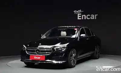 Mercedes-Benz E-Class, 2022