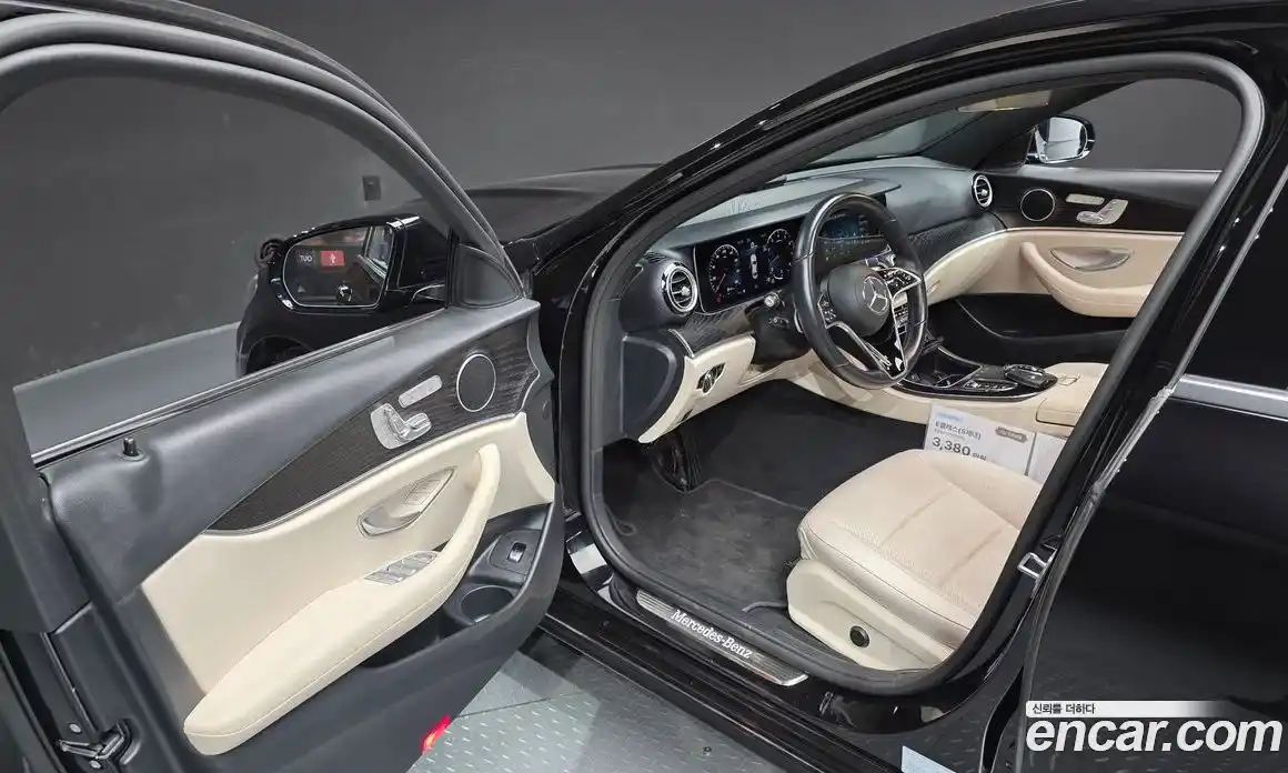 Mercedes-Benz E-Class 2022 2.0 гидро в Москве № 1322292, фото 13