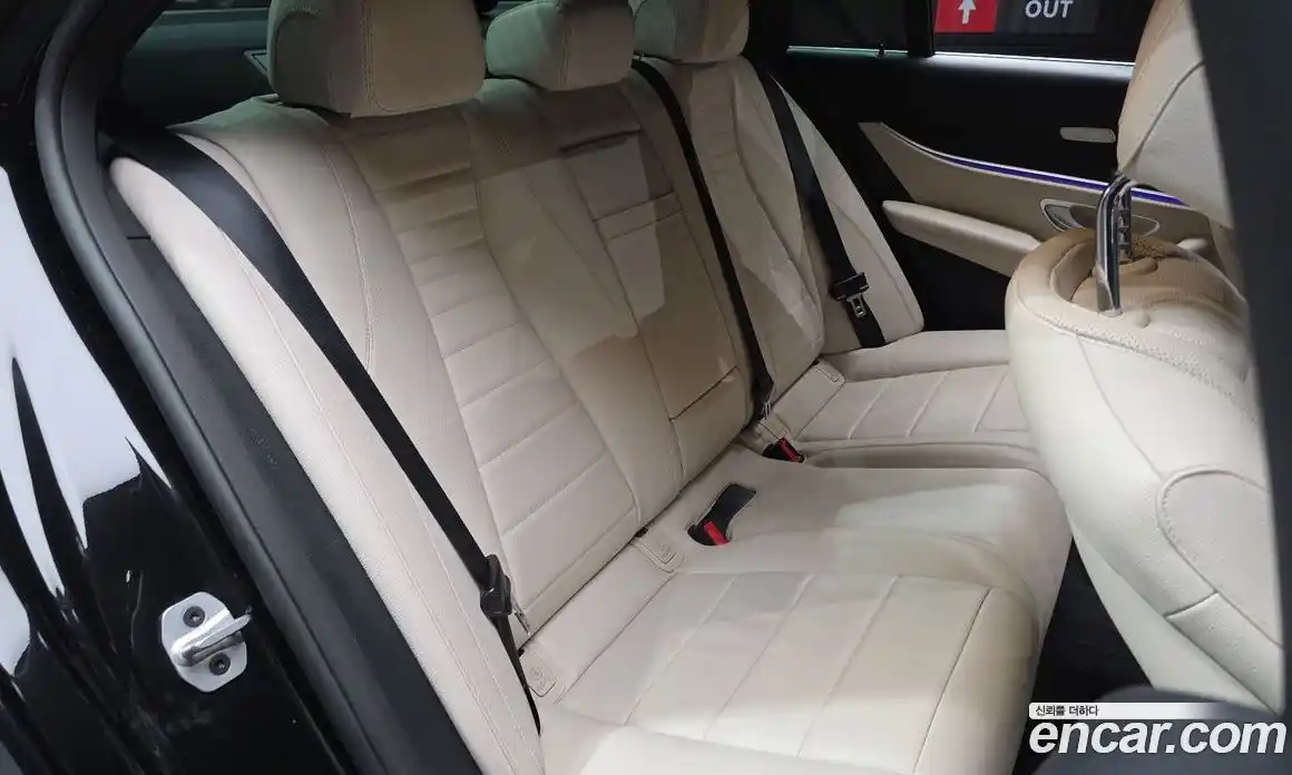 Mercedes-Benz E-Class 2022 2.0 гидро в Москве № 1322292, фото 16