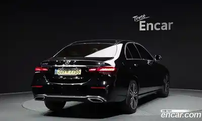 Mercedes-Benz E-Class 2022 2.0 гидро в Москве № 1322292, миниатюра 2