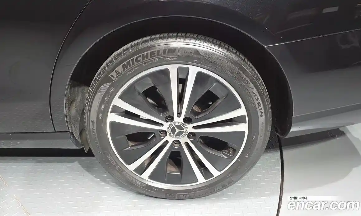 Mercedes-Benz E-Class 2022 2.0 гидро в Москве № 1322292, фото 7